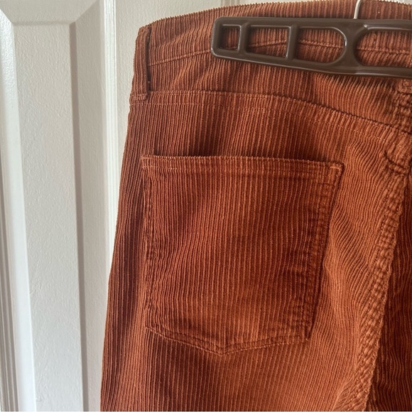 Agolde Harper Mid-Rise Relaxed Straight Corduroy Jean Saddle - Picture 5 of 11